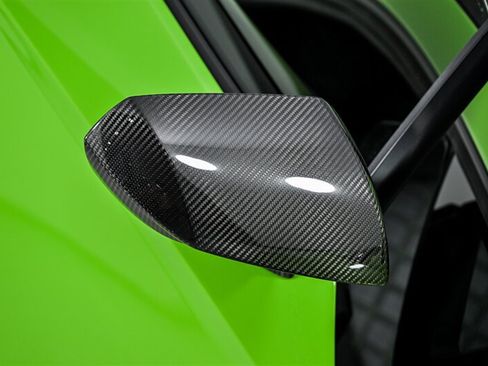 Used 2018 Lamborghini Aventador S AWD/4WD image 5