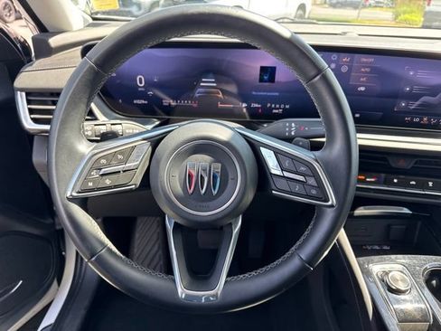 Certified 2024 Buick Envision Preferred AWD/4WD image 15