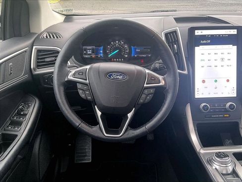 Used 2022 Ford Edge SEL w/ Convenience Package AWD/4WD image 17