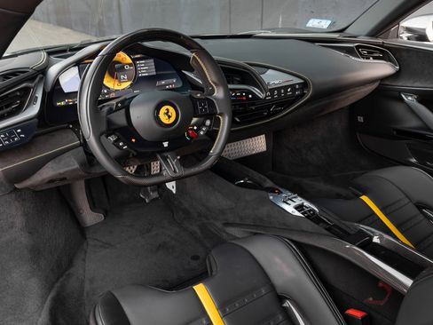 Certified 2023 Ferrari SF90 Stradale image 32