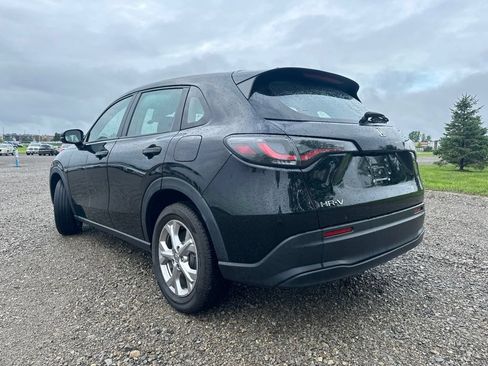 Used 2025 Honda HR-V LX image 7