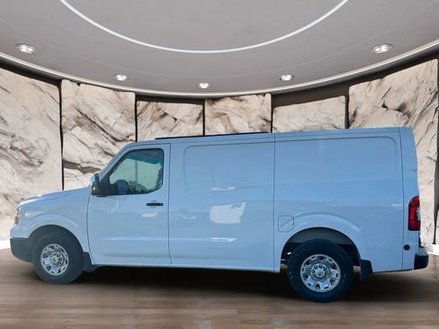 Used 2021 Nissan NV 3500 SV RWD image 5
