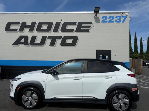 Used 2020 Hyundai Kona SEL FWD image 23