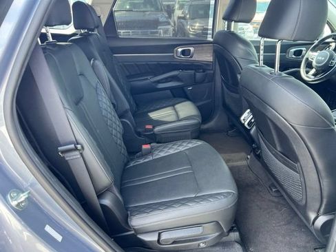 Used 2023 Kia Sorento SX Prestige AWD/4WD image 7