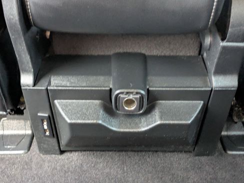 Used 2019 Ford F150 Lariat w/ Max Trailer Tow Package image 28