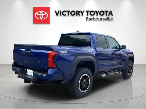 New 2025 Toyota Tacoma TRD Off-Road image 5