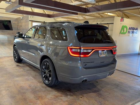 Used 2023 Dodge Durango R/T w/ Blacktop Package image 5