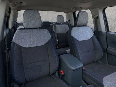 New 2025 Ford Maverick XLT image 60