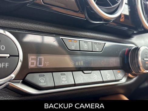 Used 2023 Nissan Sentra SV w/ SV Premium Package FWD image 10