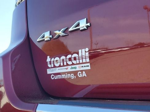 Certified 2022 Jeep Grand Cherokee Limited w/ Trailer Tow Group IV image 10