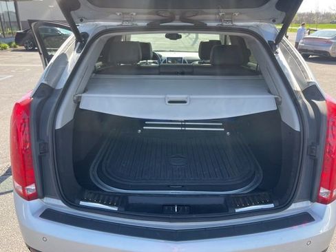 Used 2016 Cadillac SRX Luxury FWD image 25