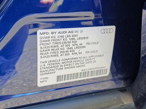 Used 2023 Audi Q4 e-tron Premium Plus w/ Premium Plus AWD/4WD image 34