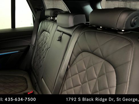 Used 2024 BMW X5 sDrive40i w/ Premium Package image 20