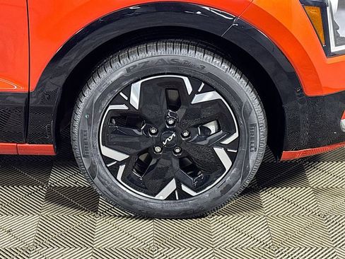 Certified 2023 Kia Niro Wind image 24