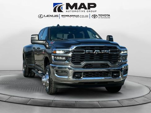 New 2026 RAM 3500 Tradesman image 7