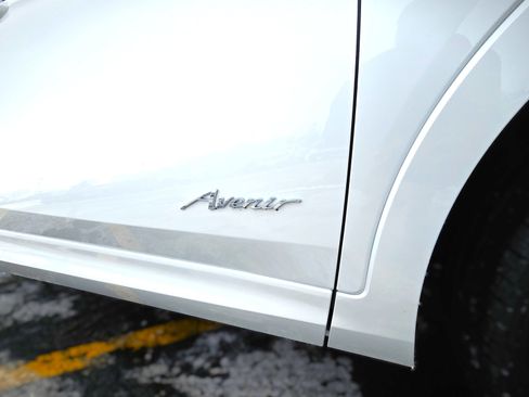 New 2026 Buick Envista Avenir image 32