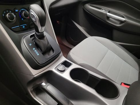 Used 2014 Ford Escape SE FWD image 26