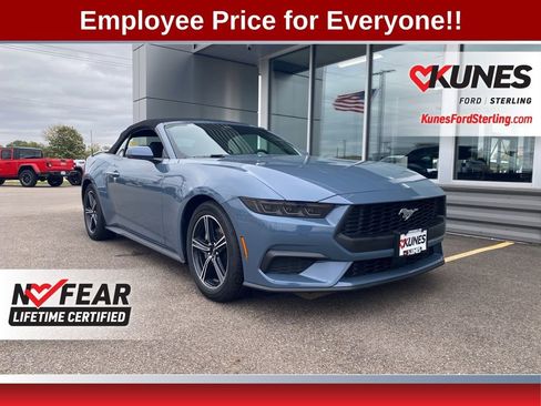 New 2025 Ford Mustang Convertible image 1