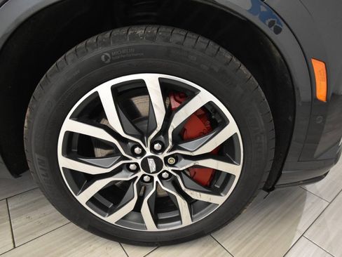 Used 2023 Cadillac XT6 Sport w/ Technology Package AWD/4WD image 10