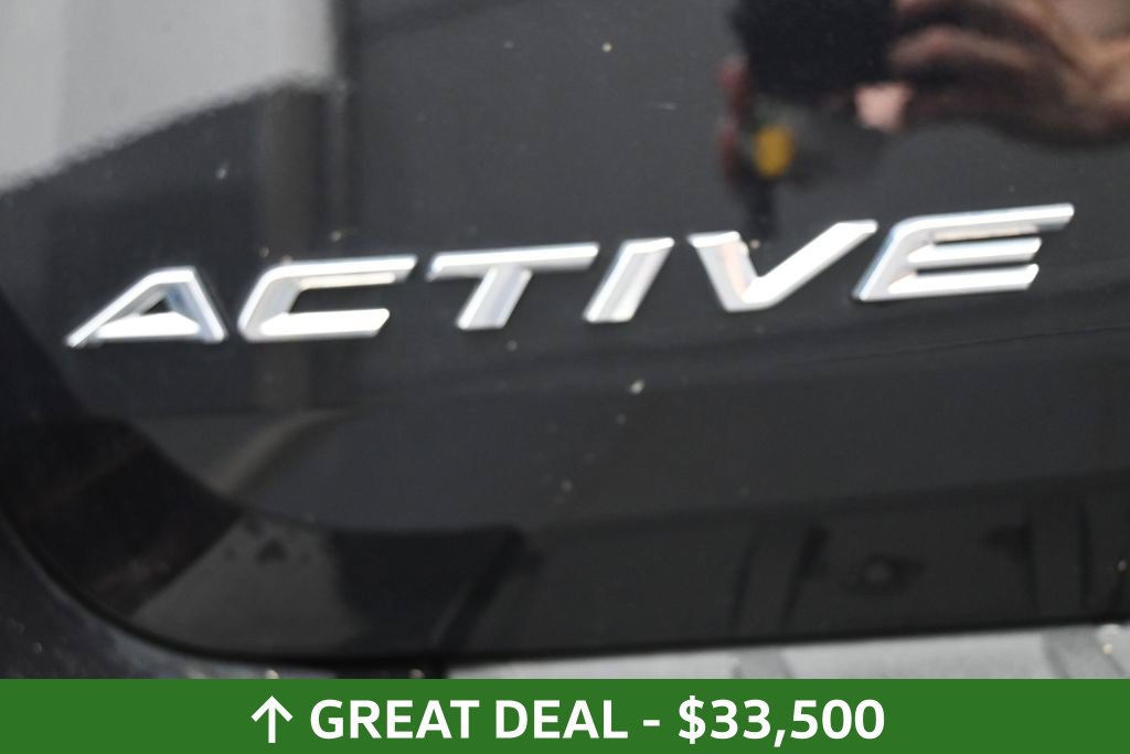 Used 2025 Ford Explorer Active w/ Active Comfort Package AWD/4WD image 18