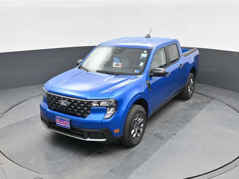 New 2026 Ford Maverick XLT image 11