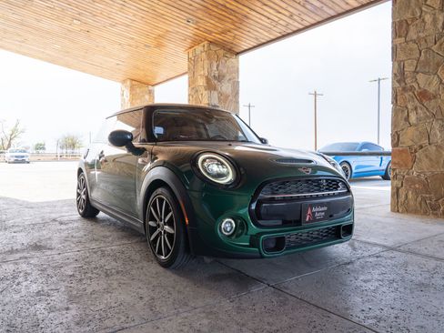 Used 2020 MINI Cooper S image 14