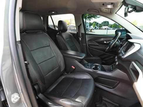 Used 2021 GMC Terrain SLT w/ LPO, Bright Accent Package FWD image 31