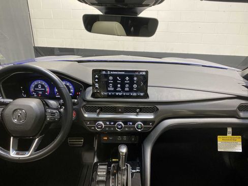 Used 2024 Acura Integra A-Spec image 10