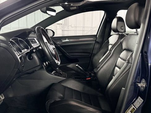 Used 2018 Volkswagen GTI Autobahn FWD image 15