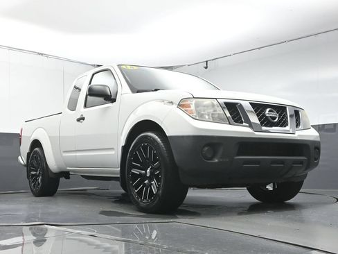 Used 2018 Nissan Frontier S RWD image 27