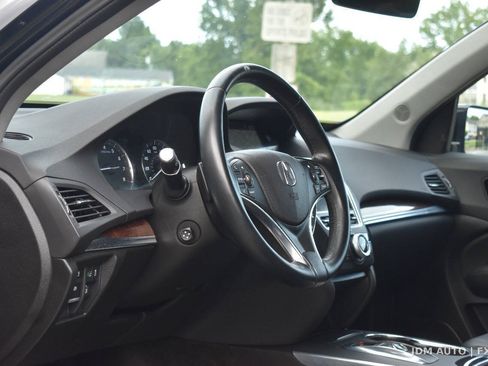 Used 2017 Acura MDX w/ Technology Package AWD/4WD image 19