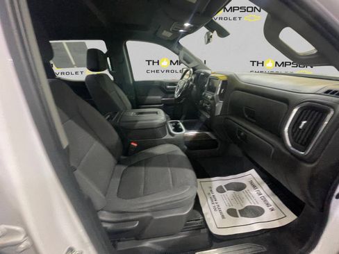 Used 2021 Chevrolet Silverado 1500 RST w/ Z71 Off-Road Package image 15