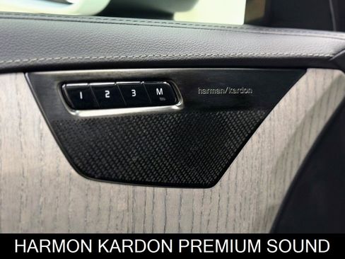 Used 2023 Volvo XC90 B6 Ultimate image 14