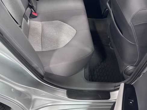 Used 2018 Toyota Camry LE FWD image 25
