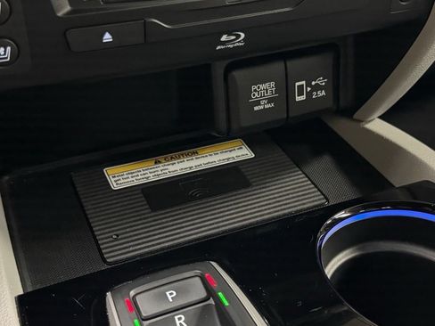 Used 2020 Honda Pilot Elite image 35