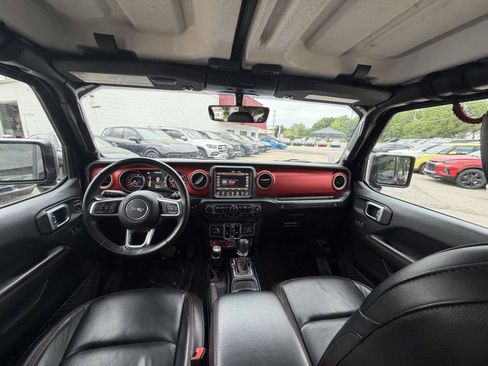 Used 2018 Jeep Wrangler Unlimited Rubicon AWD/4WD image 25