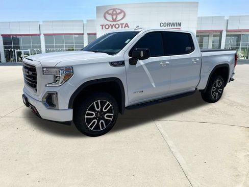 Used 2022 GMC Sierra 1500 AT4 w/ AT4 Preferred Package AWD/4WD image 7