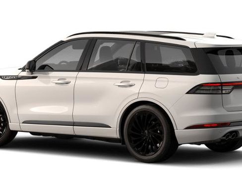 Used 2026 Lincoln Aviator Reserve w/ Jet Appearance Package image 10