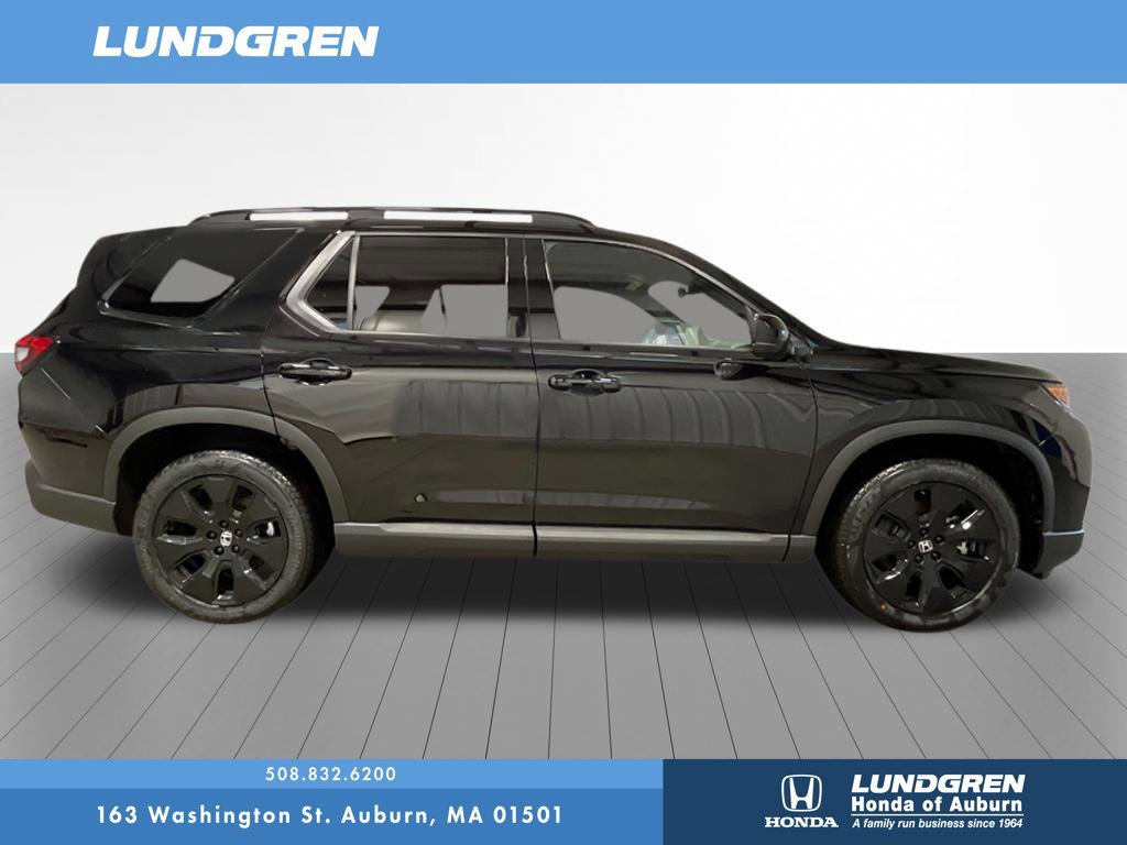 New 2026 Honda Pilot Black Edition image 6