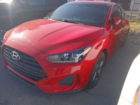 Used 2019 Hyundai Veloster 2.0 FWD image 1