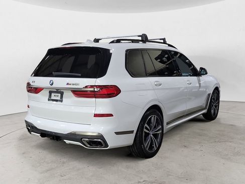 Used 2020 BMW X7 M50i image 5