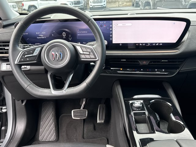 Used 2025 Buick Envision Sport Touring AWD/4WD image 7