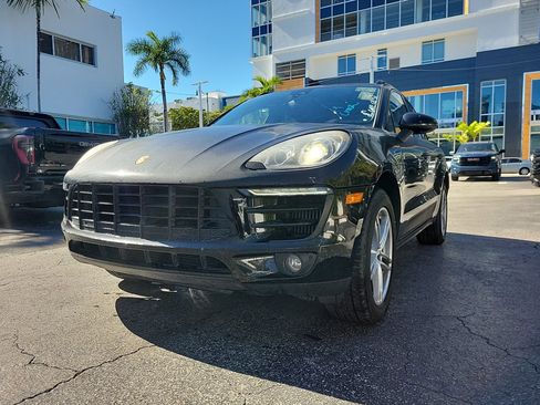 Used 2018 Porsche Macan S image 3