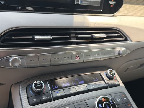 Used 2021 Hyundai Palisade Limited AWD/4WD image 8