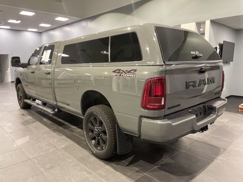 Used 2026 RAM 2500 Big Horn AWD/4WD image 8
