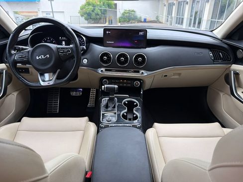 Used 2022 Kia Stinger GT-Line w/ Sun & Sound Package AWD/4WD image 15