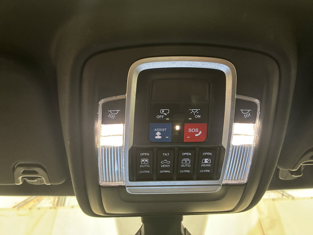 Used 2022 RAM 1500 Big Horn AWD/4WD image 22