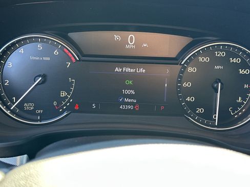 Used 2023 Cadillac XT4 Premium Luxury image 27