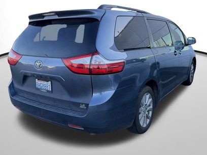 Used 2016 Toyota Sienna LE