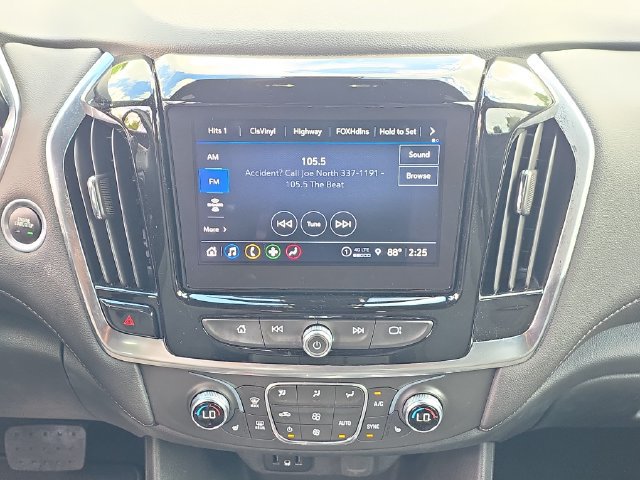 Certified 2022 Chevrolet Traverse LT FWD image 28